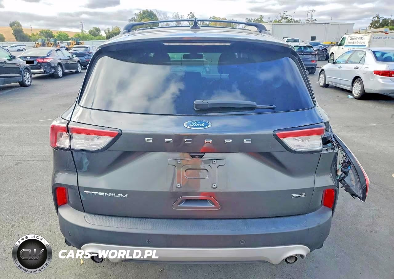 2020 Ford Escape Titanium VIN:1FMCU0DZ8LUA10181 - 6