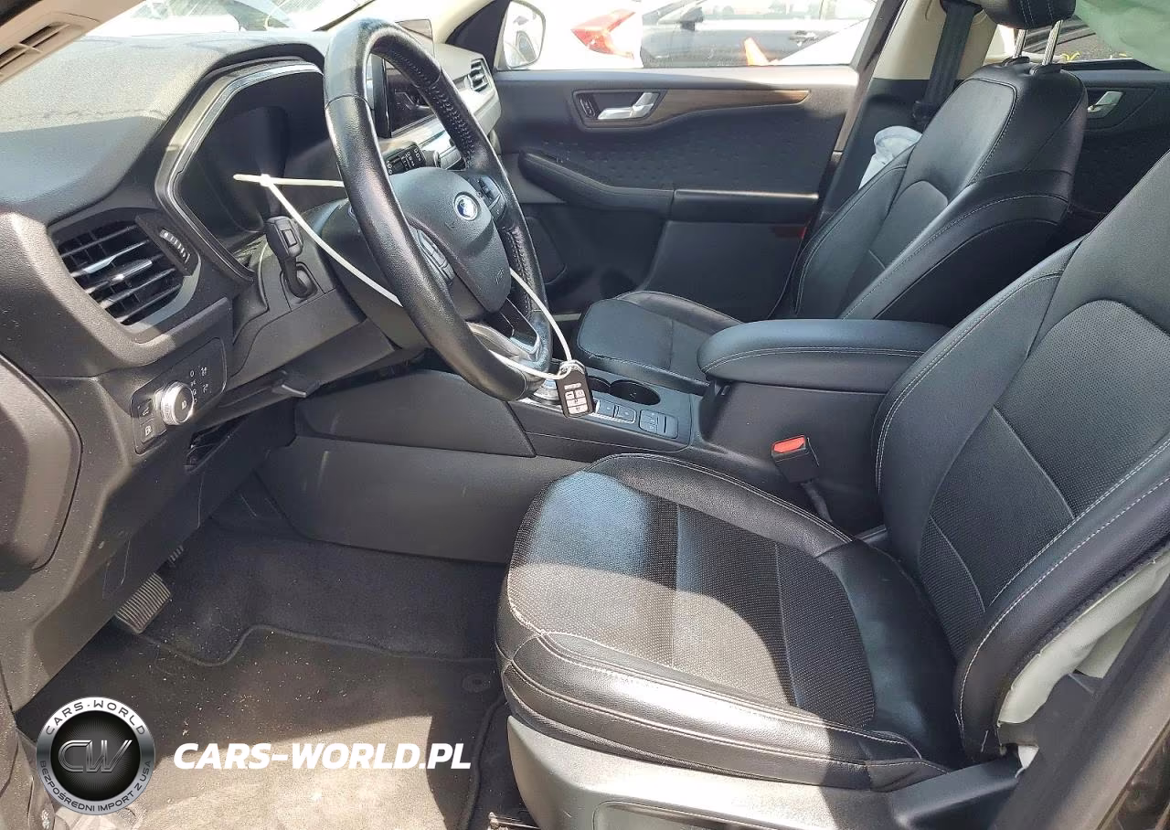 2020 Ford Escape Titanium VIN:1FMCU0DZ8LUA10181 - 7