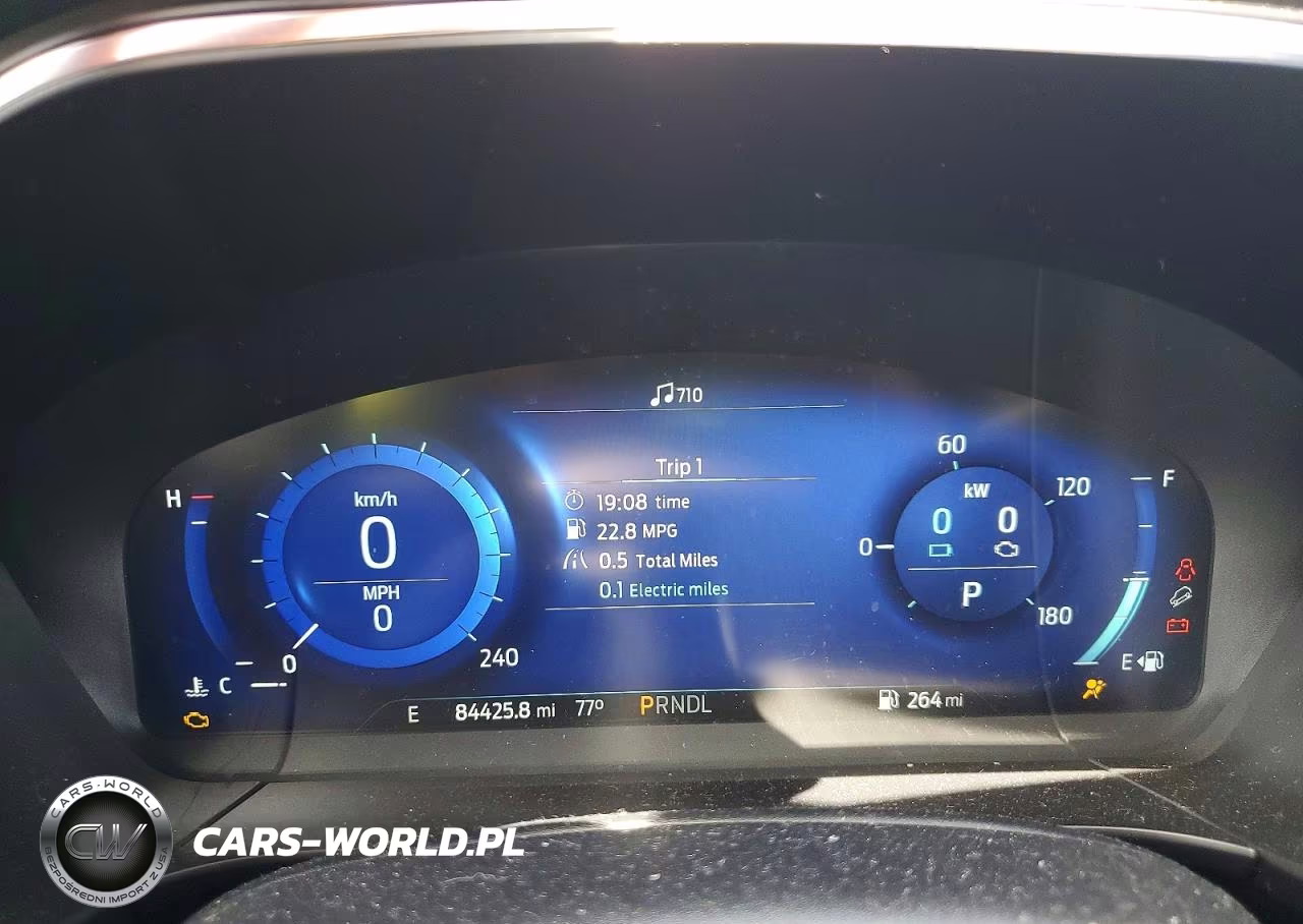2020 Ford Escape Titanium VIN:1FMCU0DZ8LUA10181 - 9