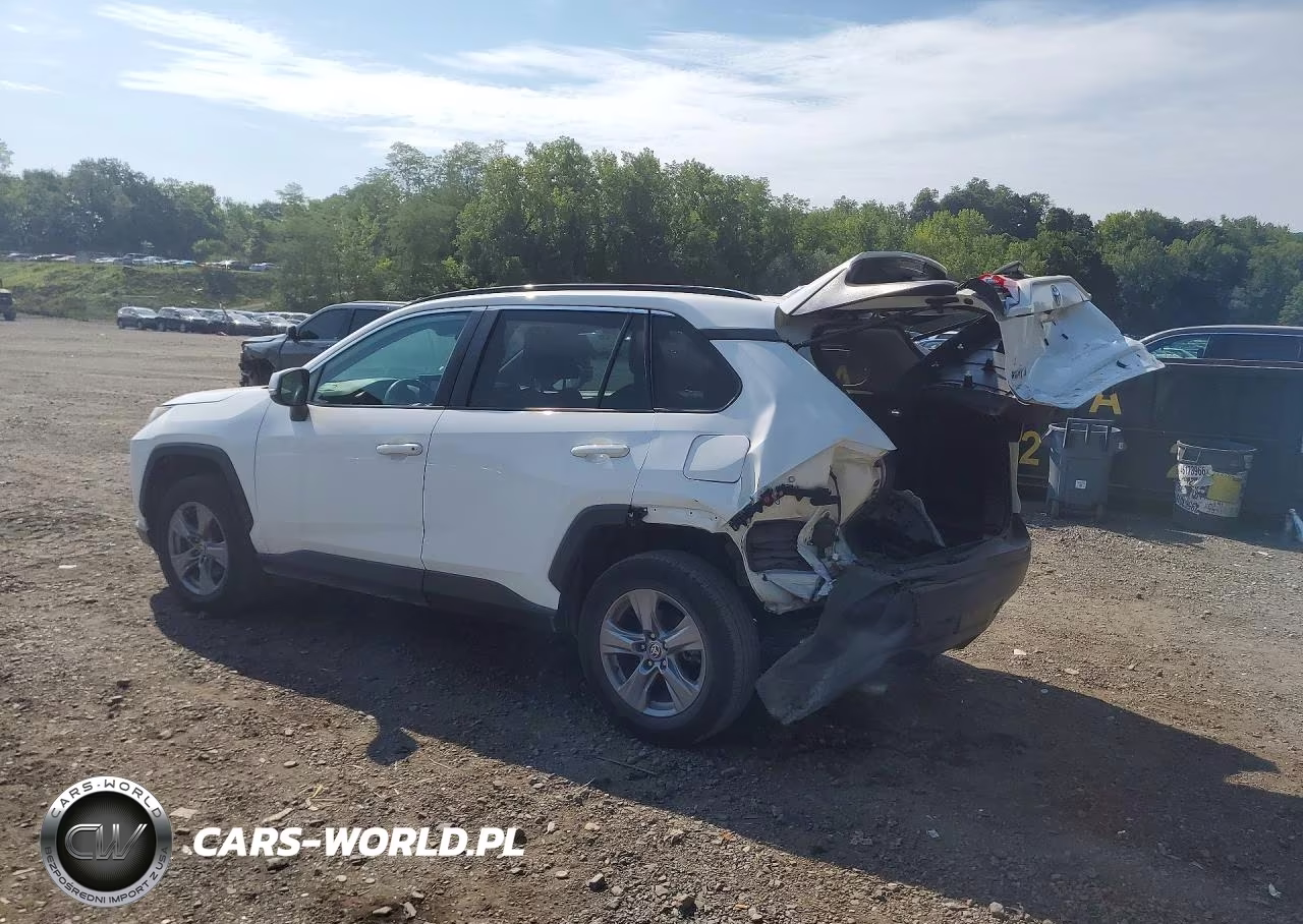 2022 Toyota Rav4 Xle VIN:2T3W1RFV0NW210860 - 2
