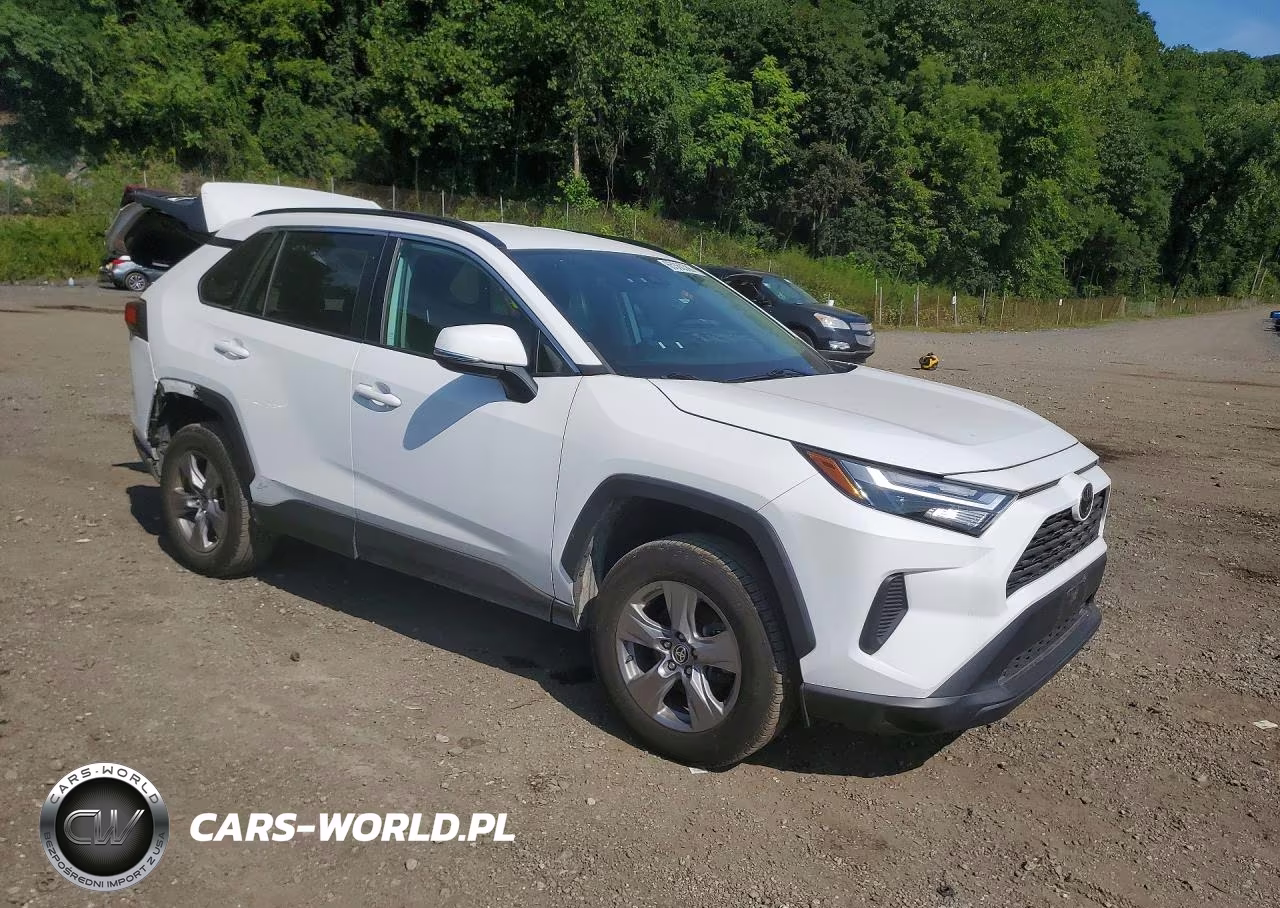 2022 Toyota Rav4 Xle VIN:2T3W1RFV0NW210860 - 4