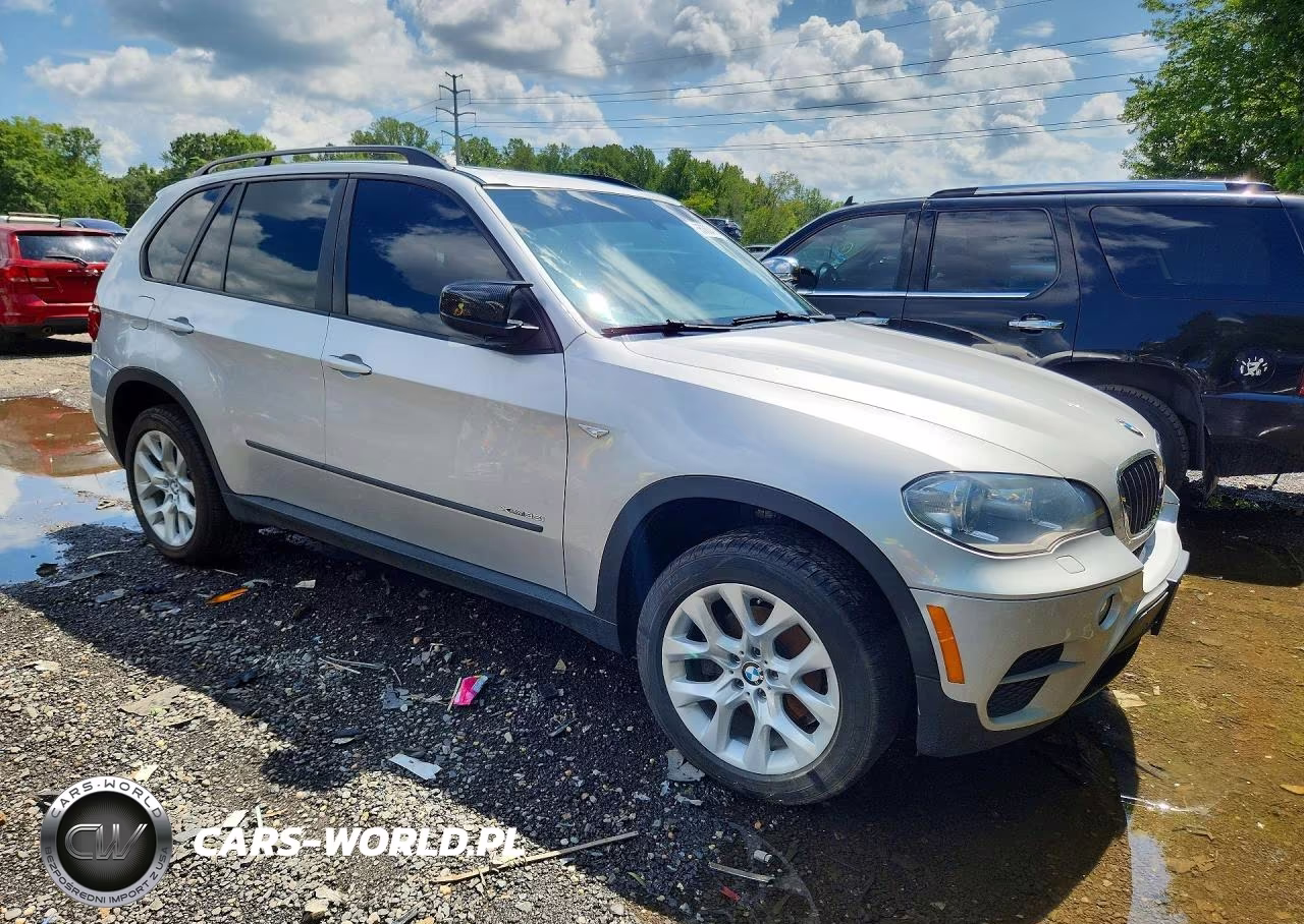 2013 BMW X5 xDrive35I VIN:5UXZV4C55DL994493 - 4