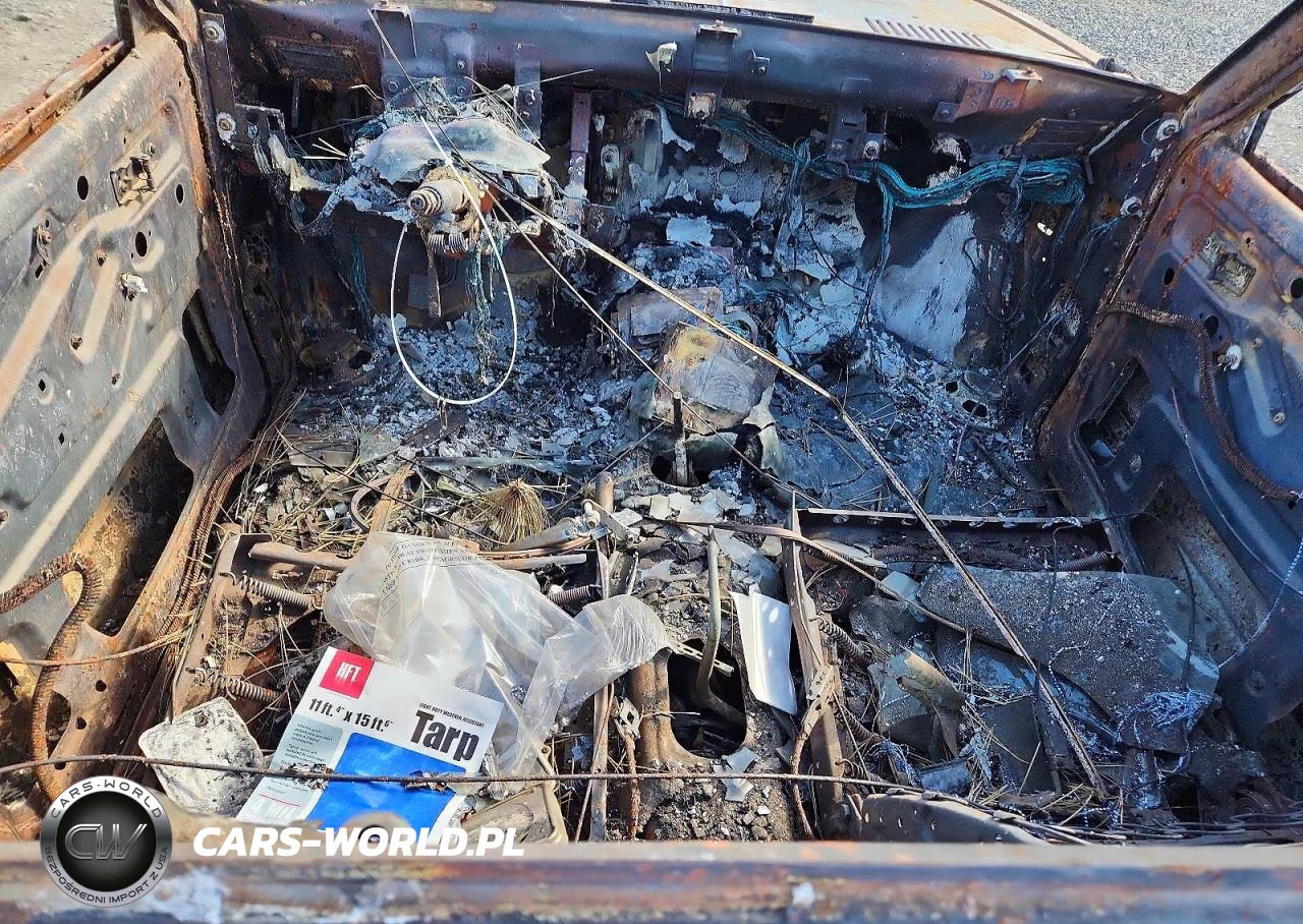 1986 Nissan Truck Dlx VIN:JN6ND02Y0GW100312 - 8