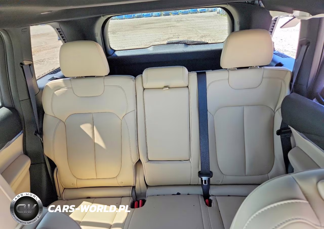 2025 Jeep Grand Cherokee Limited VIN:1C4RJGBG0SC314871 - 10