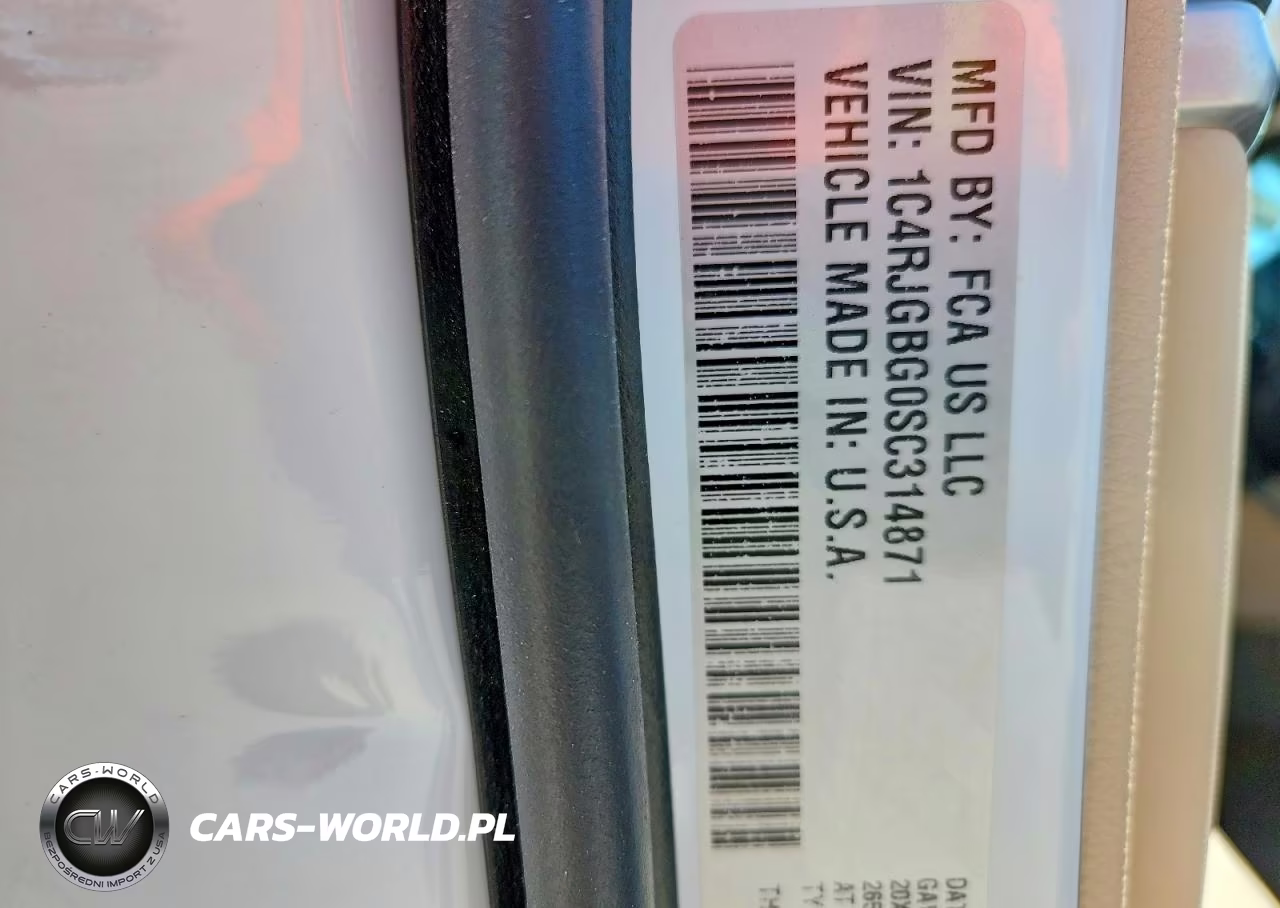 2025 Jeep Grand Cherokee Limited VIN:1C4RJGBG0SC314871 - 14