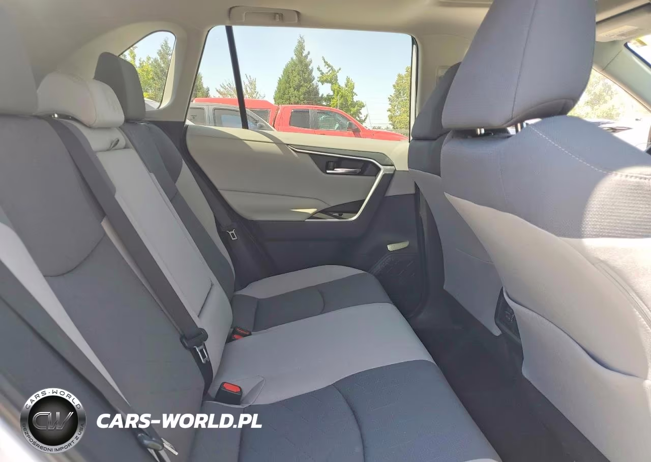 2019 Toyota Rav4 Hybrid Xle VIN:2T3RWRFV5KW013080 - 11