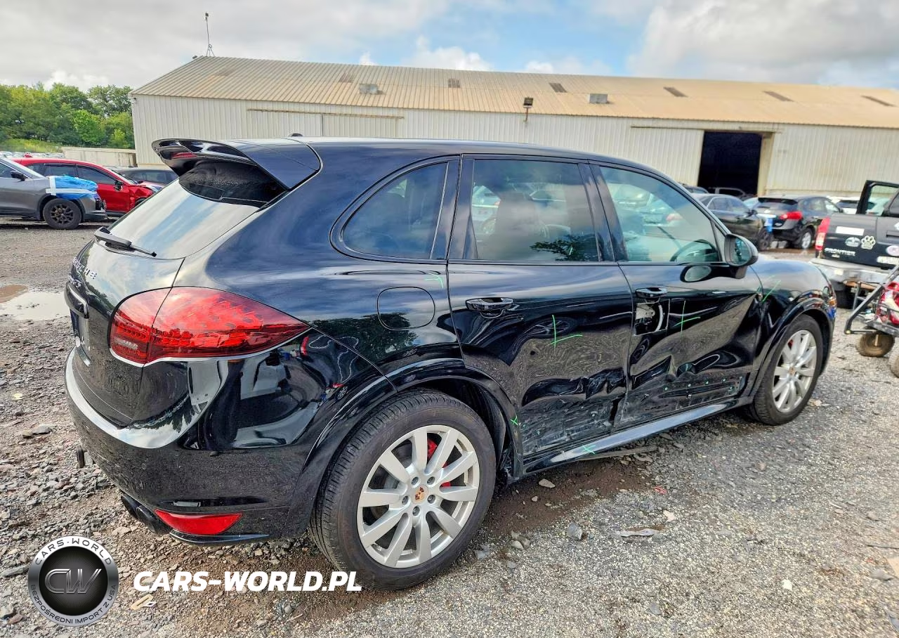 2014 Porsche Cayenne Gts VIN:WP1AD2A29ELA70394 - 3