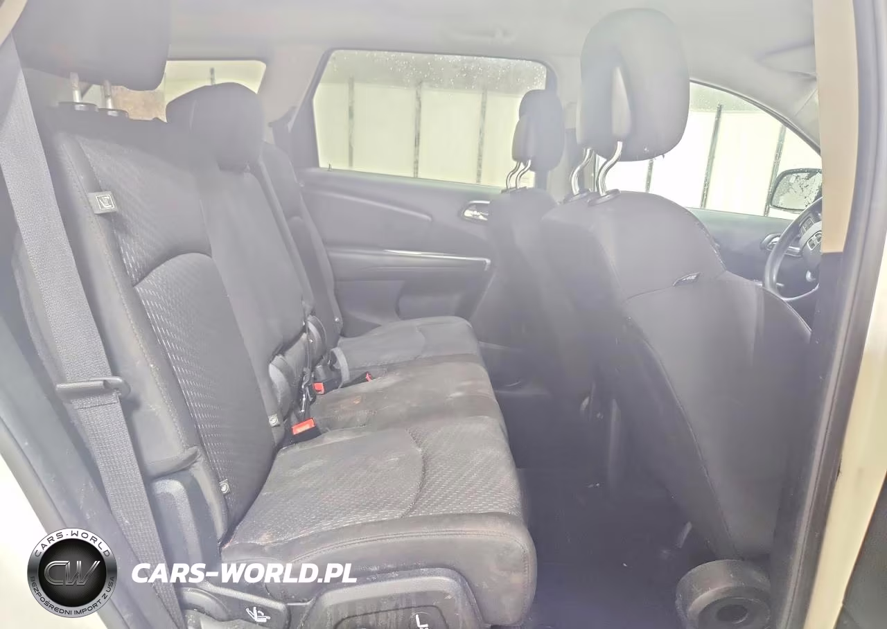 2018 Dodge Journey Se VIN:3C4PDCAB8JT309756 - 11