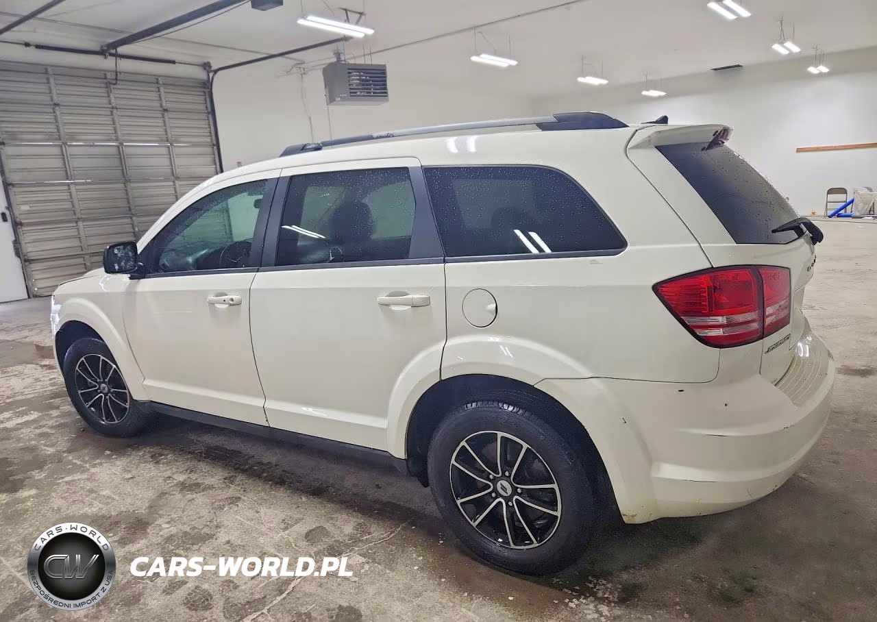 2018 Dodge Journey Se VIN:3C4PDCAB8JT309756 - 2
