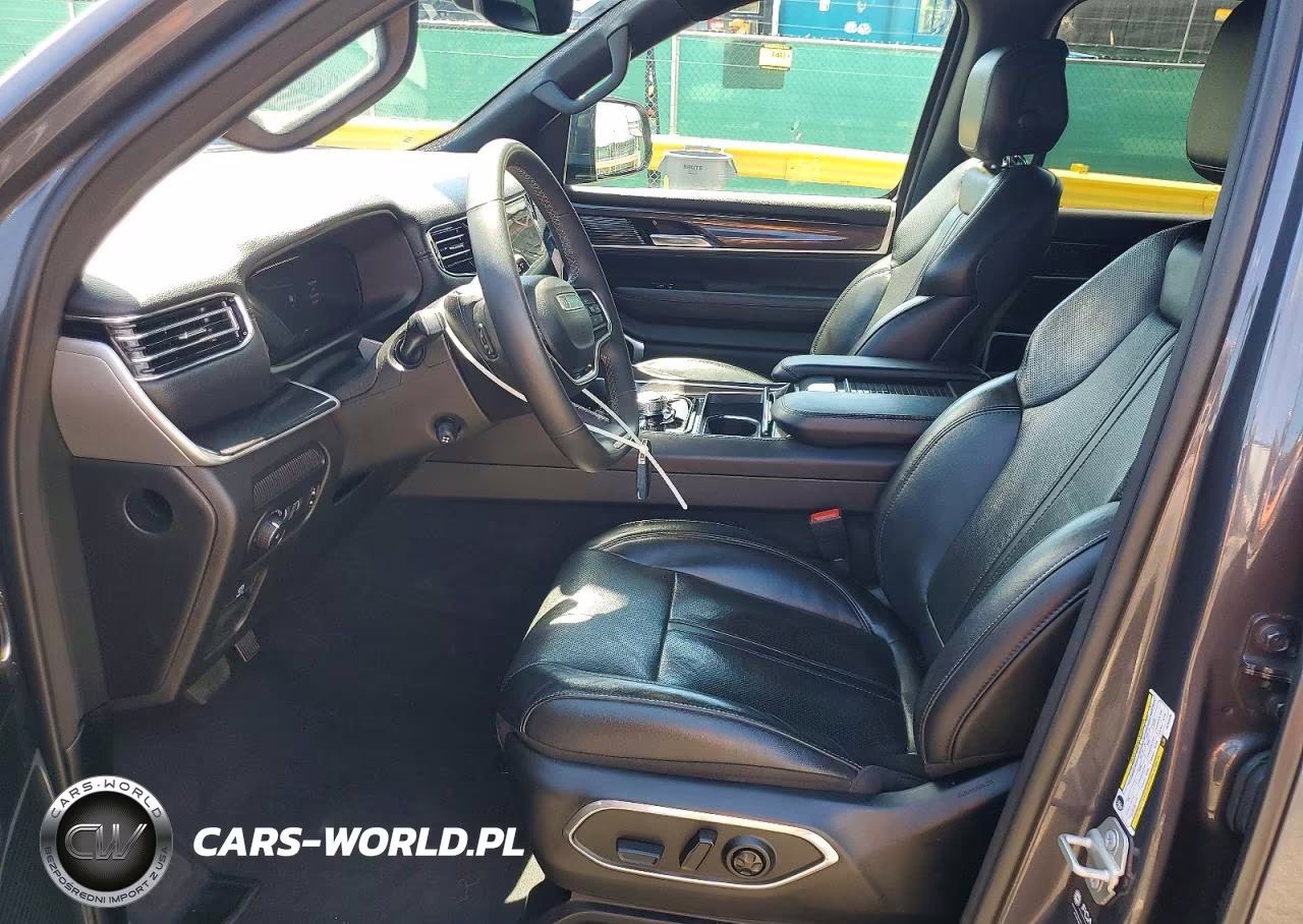 2024 Jeep Wagoneer L Series I VIN:1C4SJSAP0RS103000 - 7