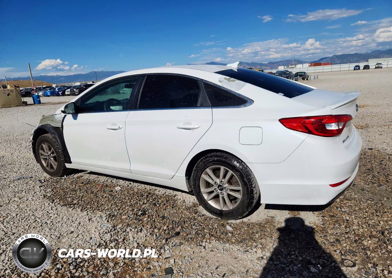 2015 Hyundai Sonata Se VIN:5NPE24AF9FH015893 - 2