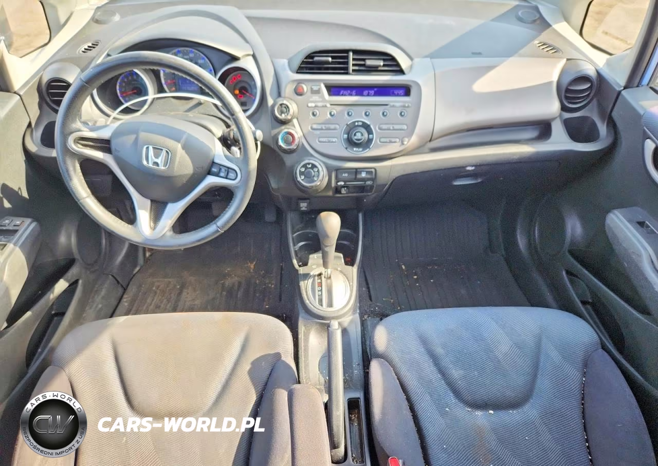 2010 Honda Fit Sport VIN:JHMGE8H40AC009866 - 8