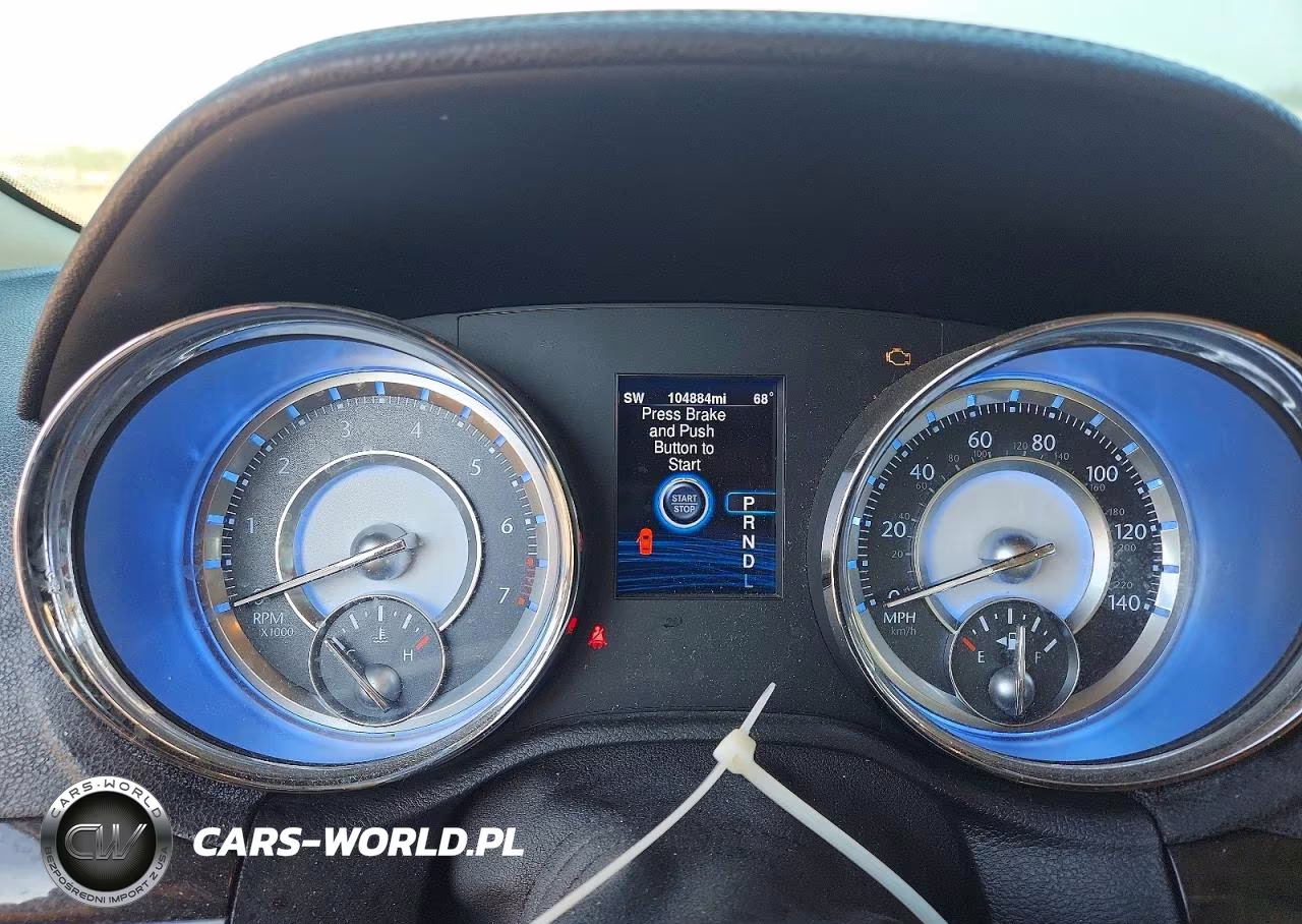 2014 Chrysler 300 VIN:2C3CCARG7EH356155 - 9