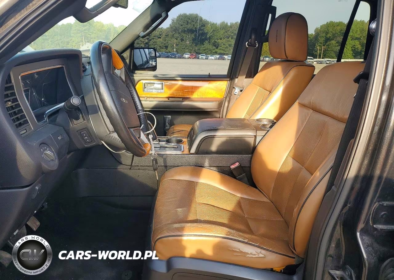 2014 Lincoln Navigator VIN:5LMJJ2J57EEL04646 - 7