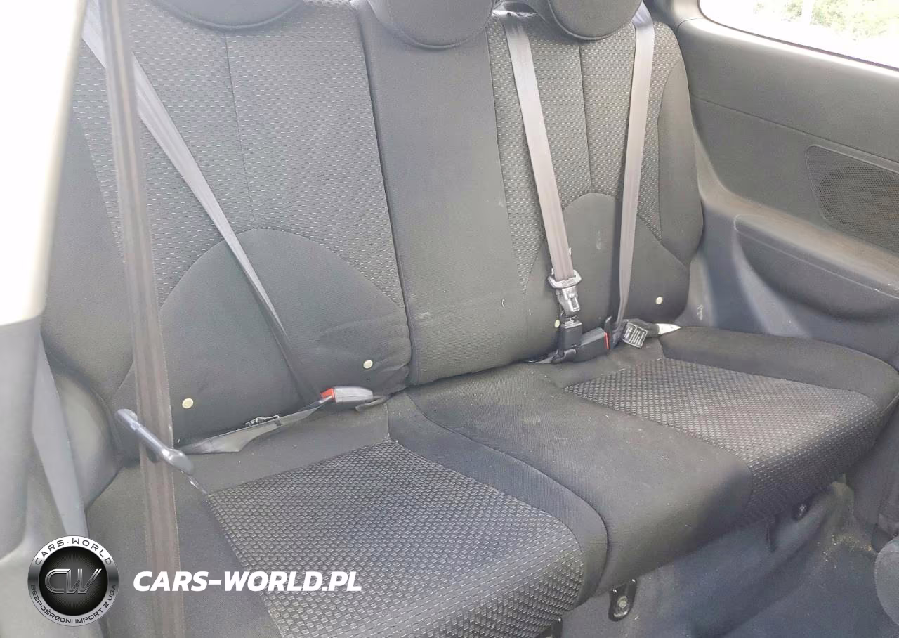 2008 Hyundai Accent Gs VIN:KMHCM36C28U099179 - 10
