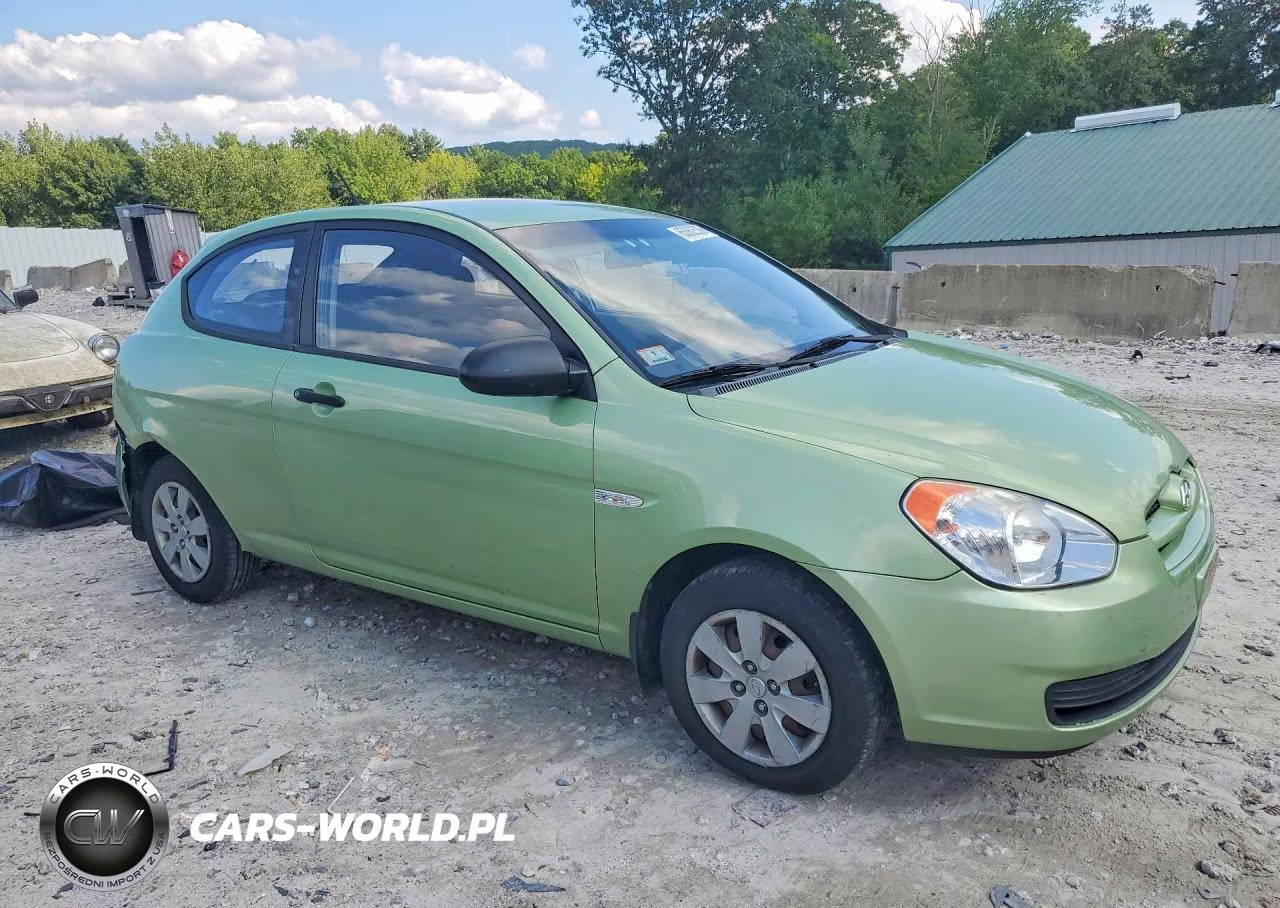 2008 Hyundai Accent Gs VIN:KMHCM36C28U099179 - 4