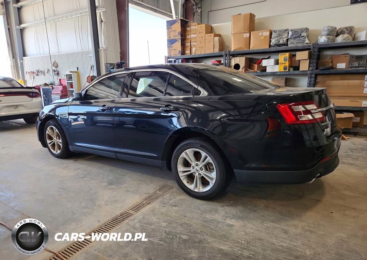 2016 Ford Taurus Se VIN:1FAHP2D83GG107433 - 2
