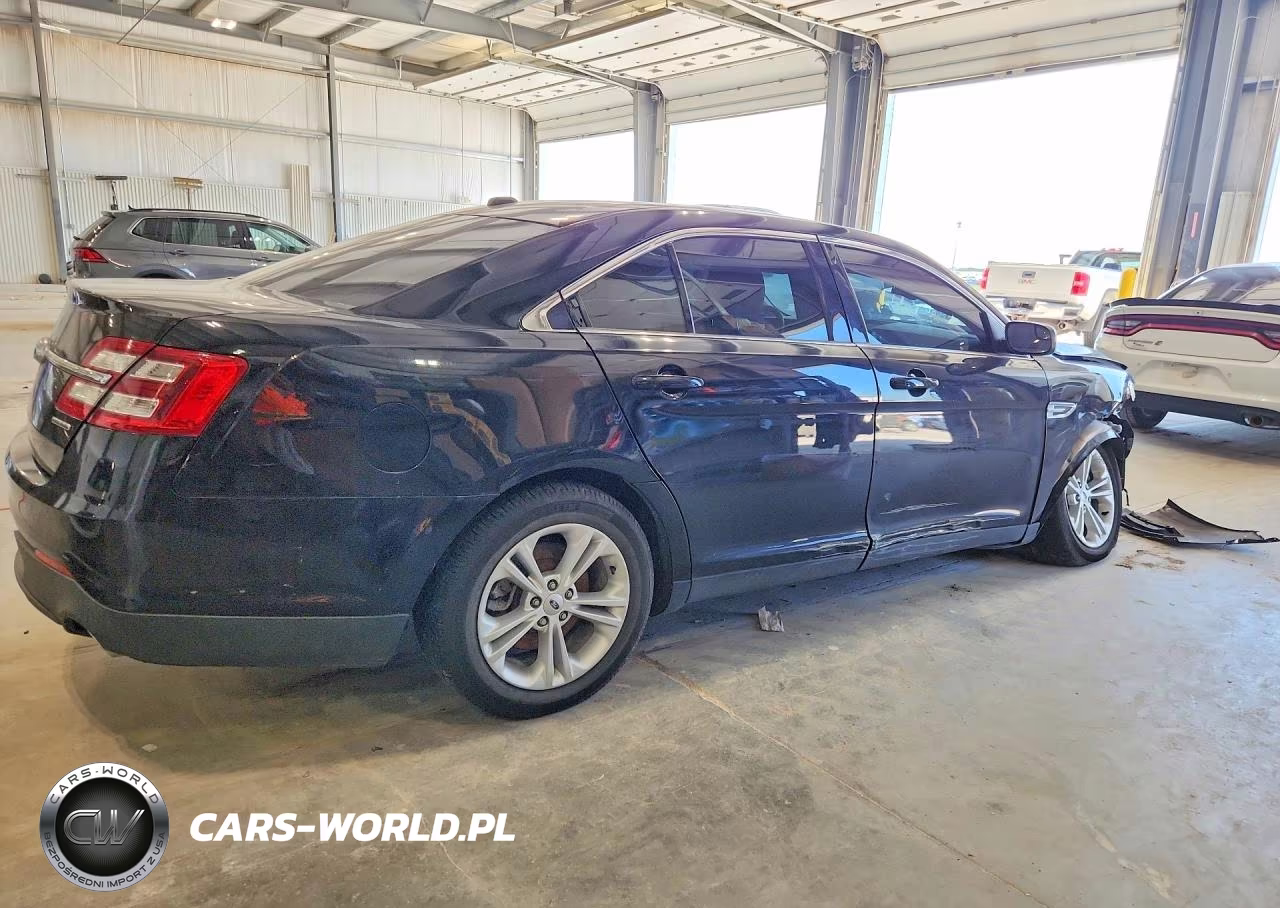 2016 Ford Taurus Se VIN:1FAHP2D83GG107433 - 3