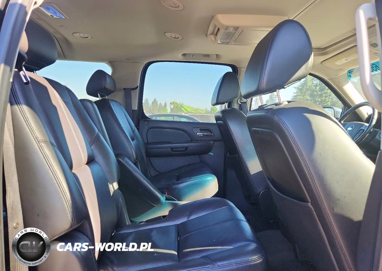 2008 Chevrolet Suburban Ltz VIN:3GNFK16308G137322 - 11
