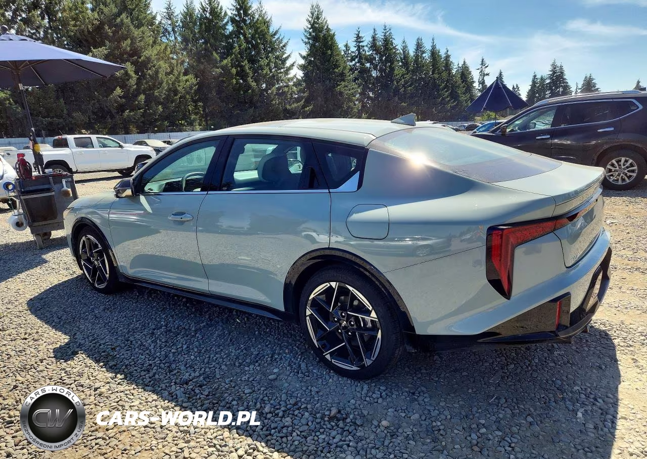 2025 Kia K4 Gt Line VIN:3KPFW4DE7SE132172 - 2