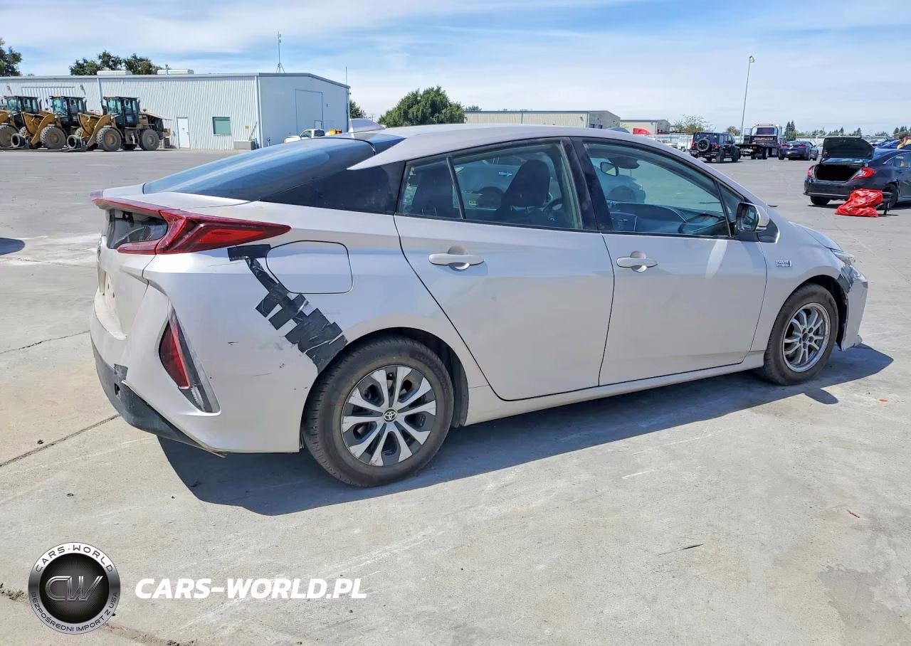2020 Toyota Prius Prime Le VIN:JTDKARFP9L3147810 - 3