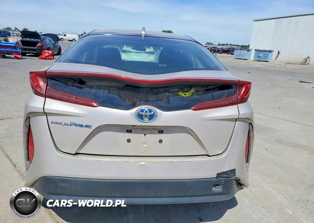 2020 Toyota Prius Prime Le VIN:JTDKARFP9L3147810 - 6