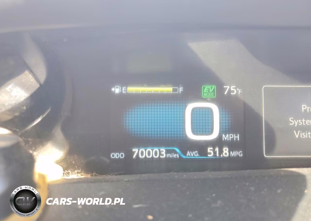 2020 Toyota Prius Prime Le VIN:JTDKARFP9L3147810 - 9