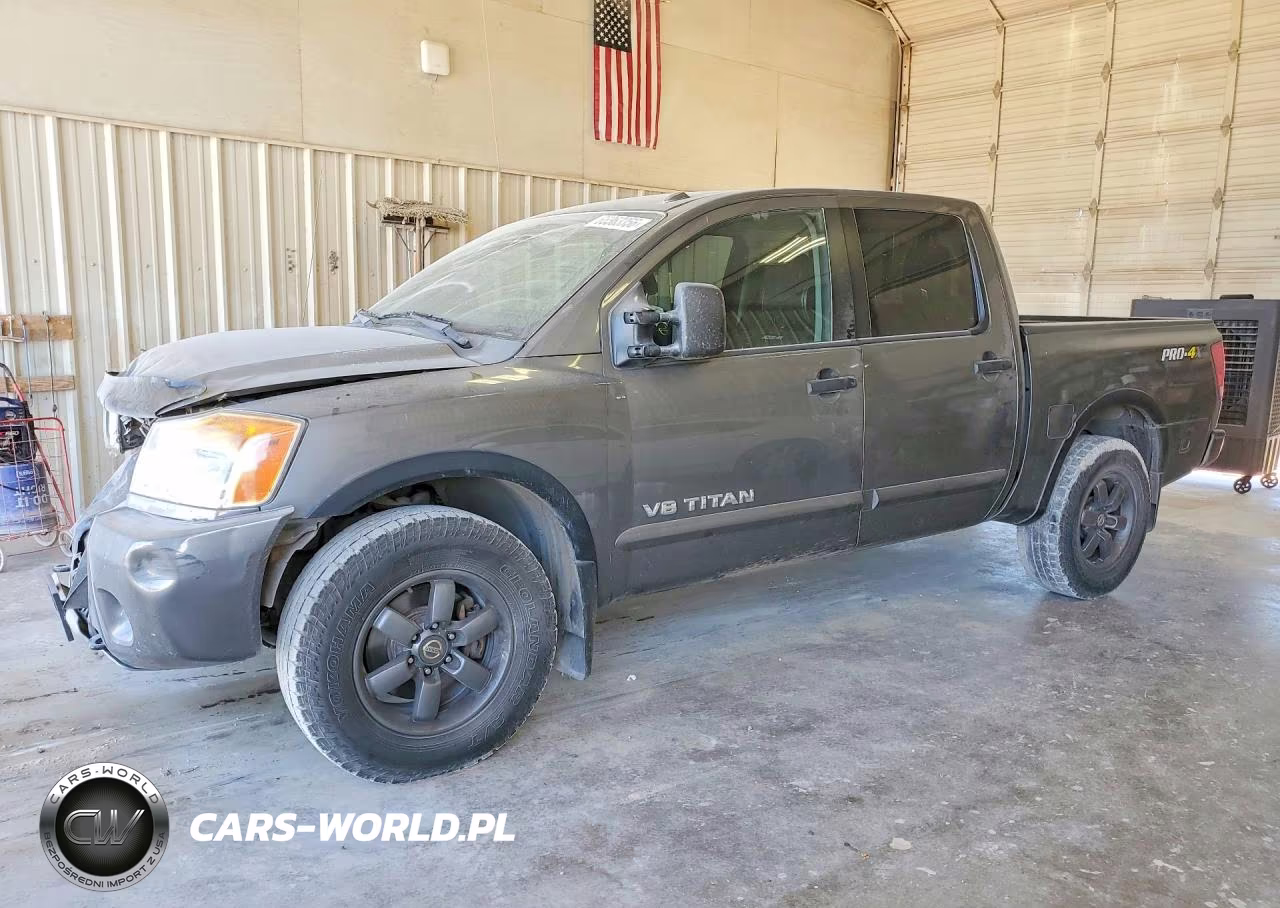 2015 Nissan Titan Pro-4X VIN:1N6BA0EC6FN510094 - 1