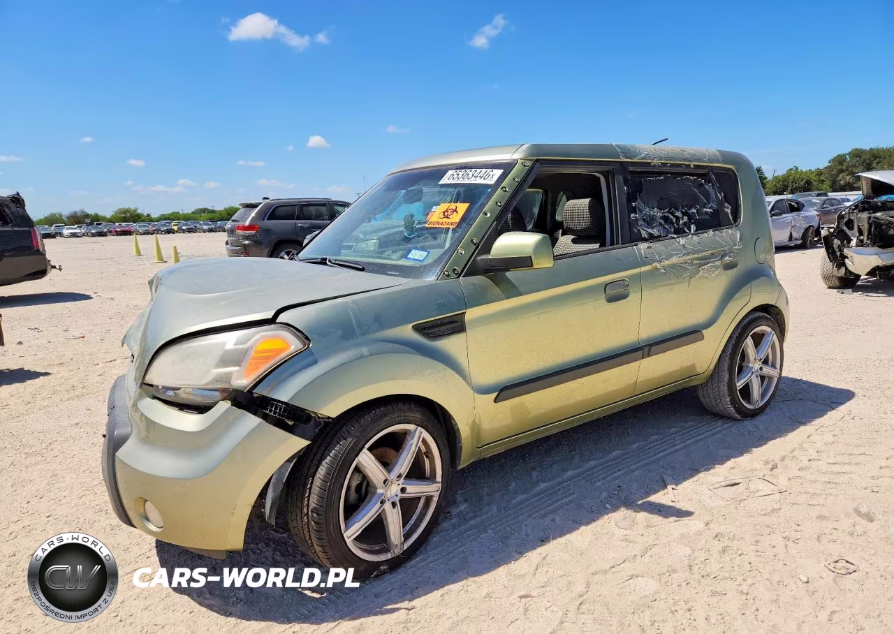 2010 Kia Soul +