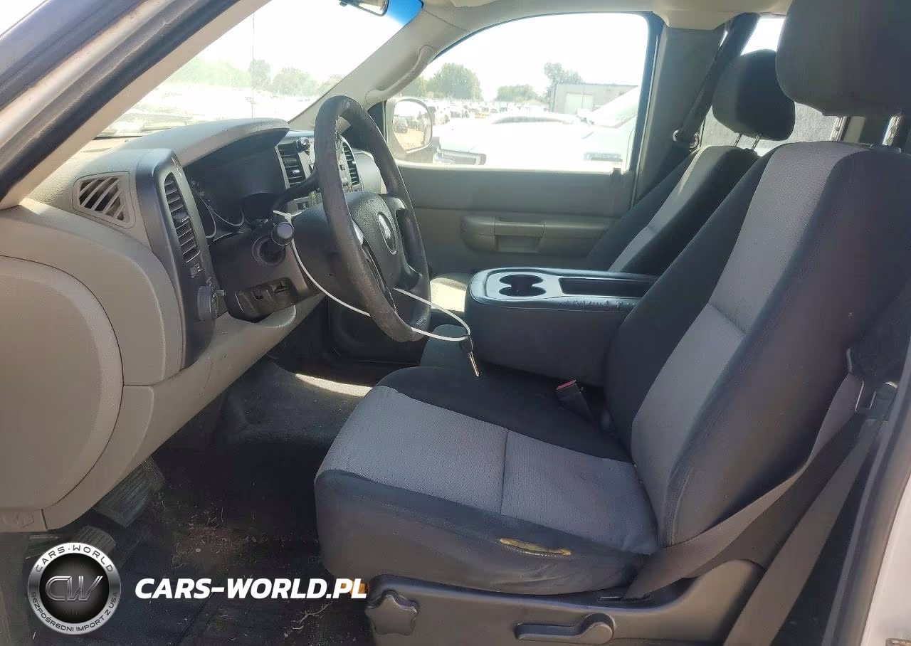 2008 Chevrolet Silverado C1500 VIN:1GCEC19C68Z187994 - 7