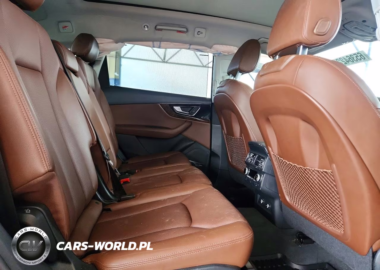 2018 Audi Q7 Prestige VIN:WA1VAAF74JD006207 - 10