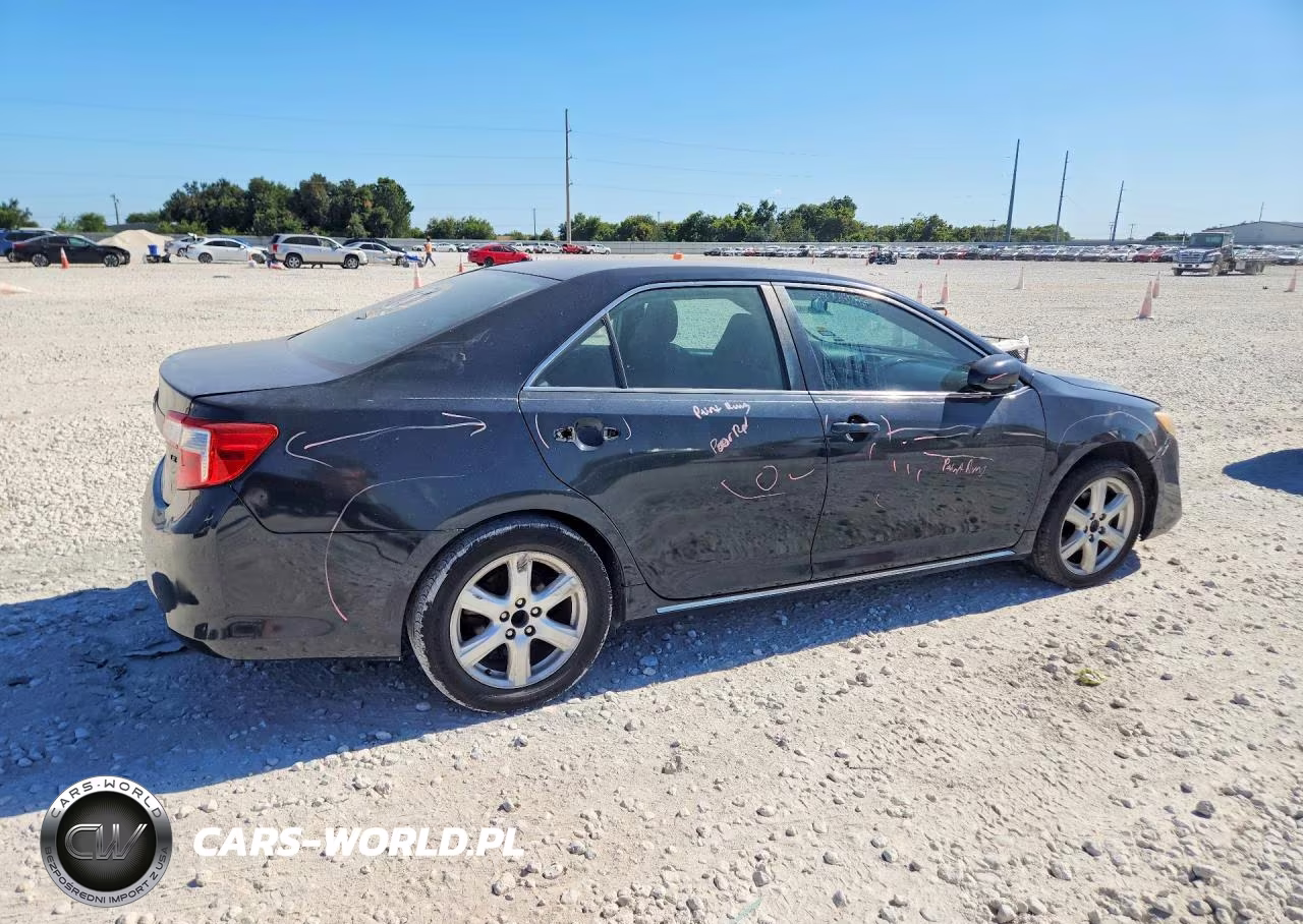 2012 Toyota Camry VIN:4T1BF1FK1CU037704 - 3
