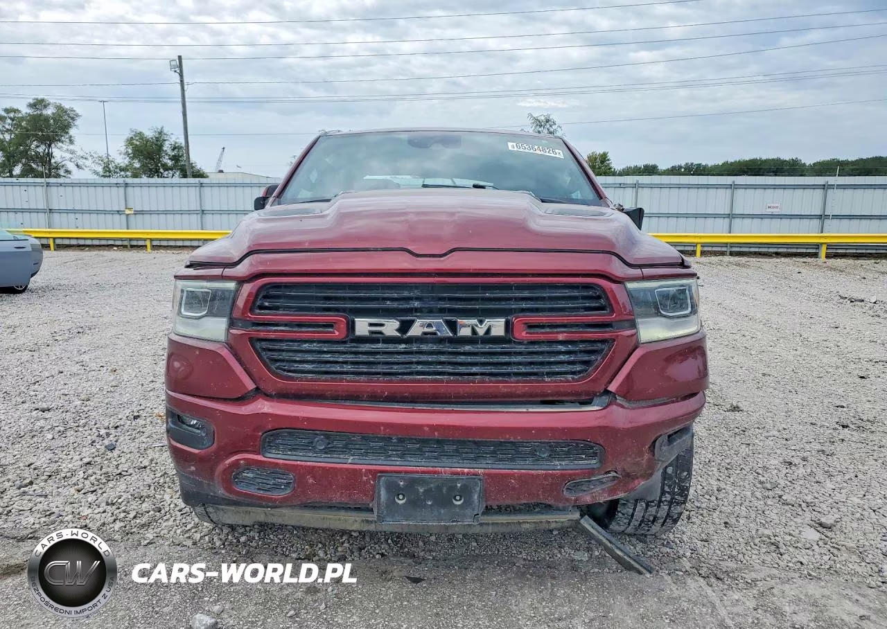 2021 Ram 1500 Laramie VIN:1C6SRFJT0MN621006 - 5