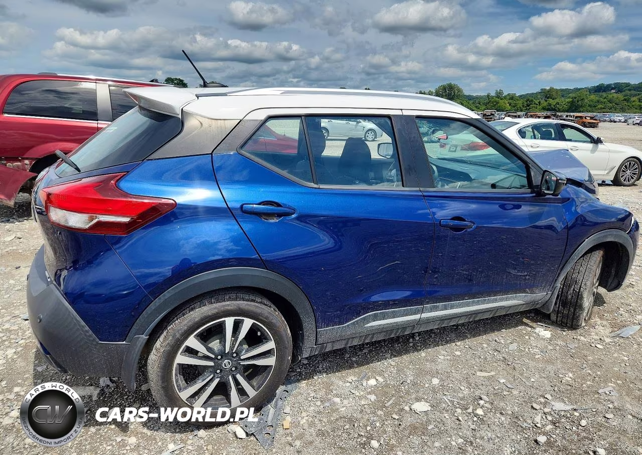 2020 Nissan Kicks Sr VIN:3N1CP5DV2LL510775 - 3