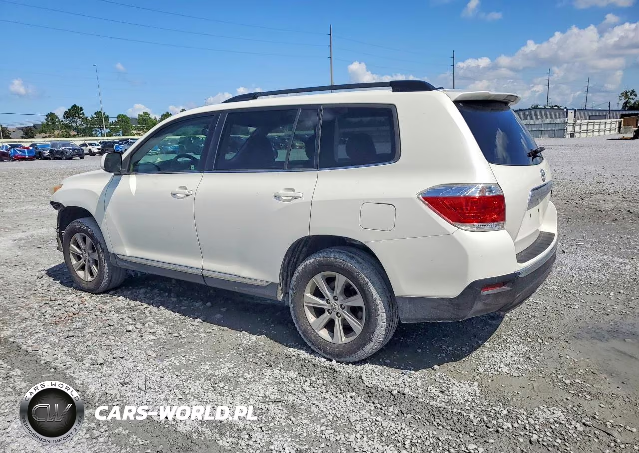2011 Toyota Highlander Base VIN:5TDZK3EH2BS036824 - 2