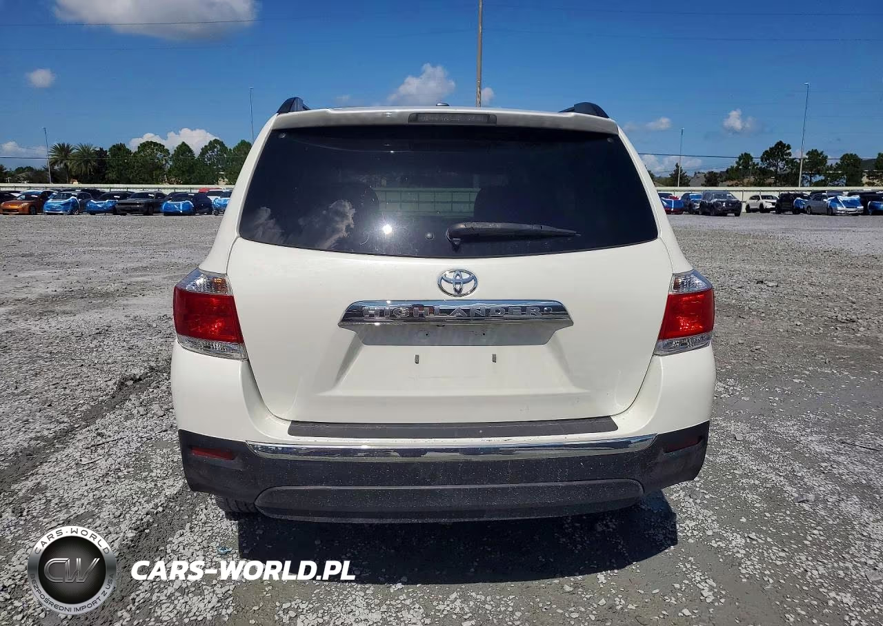 2011 Toyota Highlander Base VIN:5TDZK3EH2BS036824 - 6