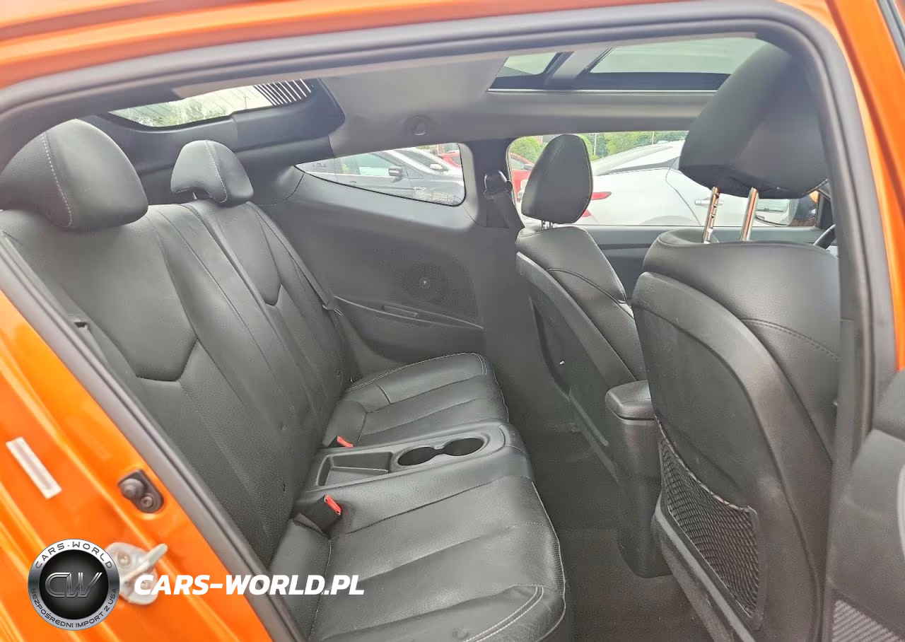 2013 Hyundai Veloster Turbo VIN:KMHTC6AE9DU169302 - 10