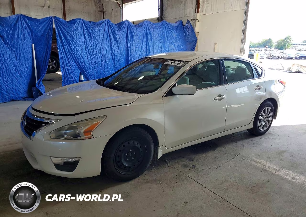 2015 Nissan Altima 2.5 S – zdjęcie 1 z 12