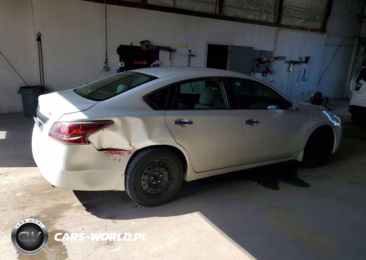 2015 Nissan Altima 2.5 S VIN:1N4AL3AP3FC202871 - 3