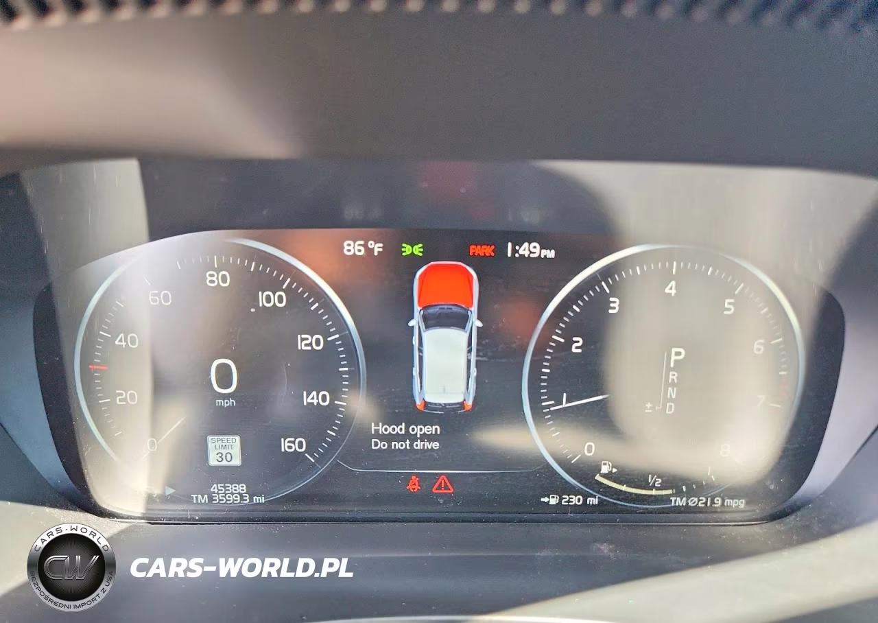 2019 Volvo Xc60 T5 R-Design VIN:LYV102RM4KB224660 - 9