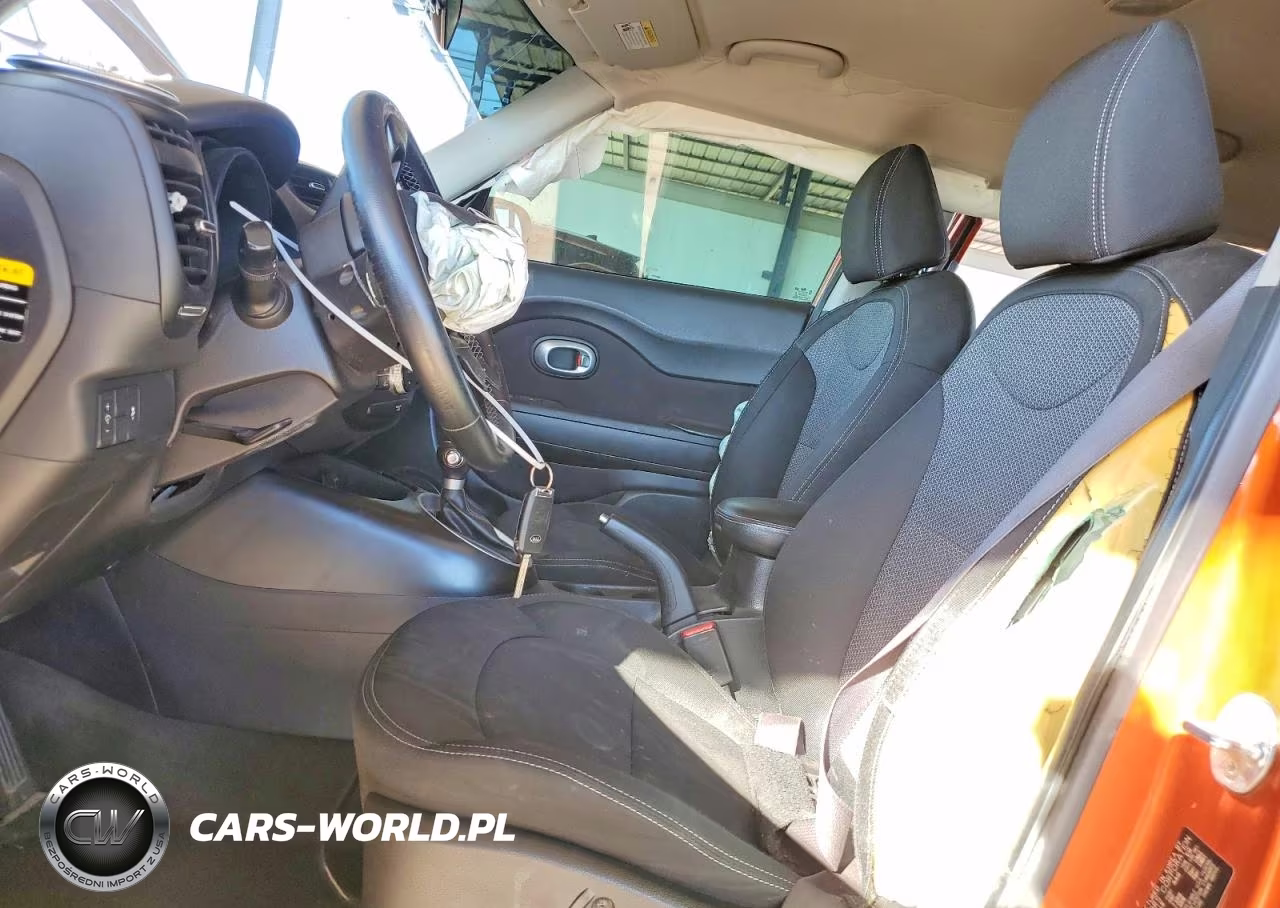 2018 Kia Soul + VIN:KNDJP3A58J7578349 - 7