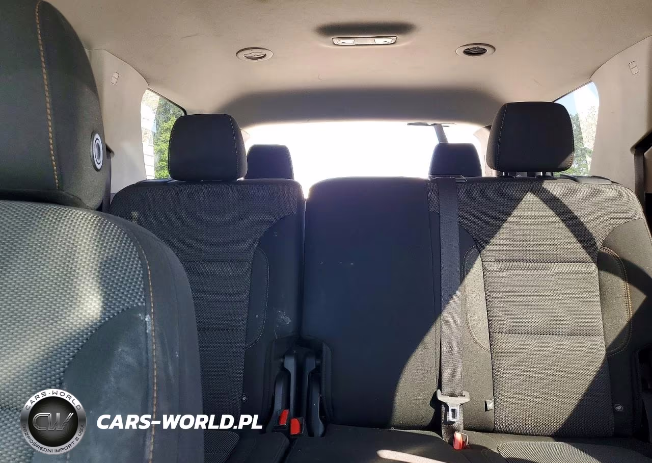 2021 Chevrolet Traverse Ls VIN:1GNEVFKW7MJ207505 - 10