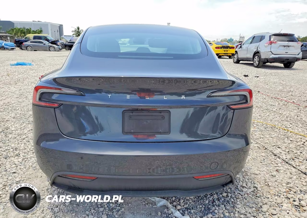 2025 Tesla Model 3 VIN:5YJ3E1EA3SF027476 - 6