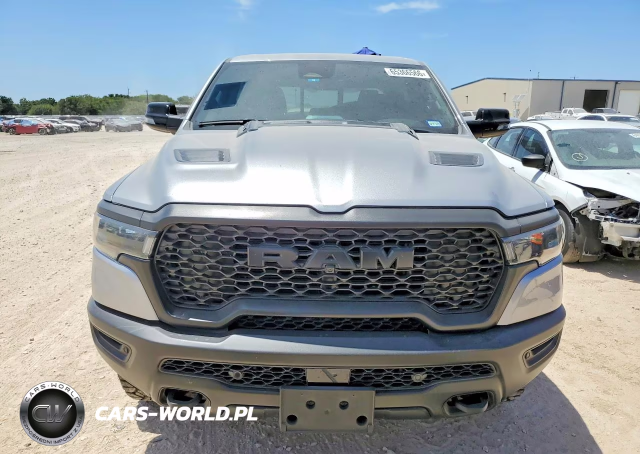 Ram 1500 VIN:1C6SRFLP0SN747590 - 5