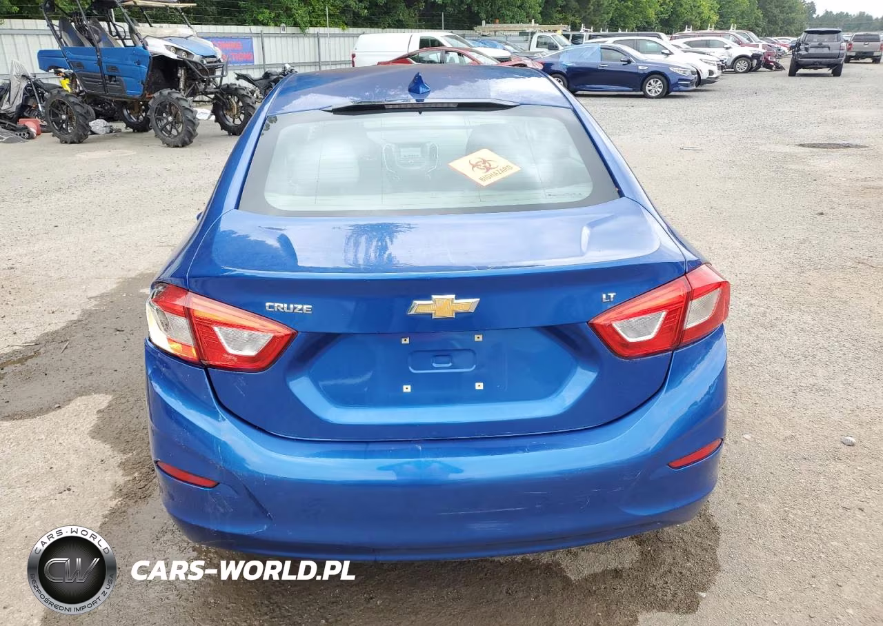 2018 Chevrolet Cruze Lt VIN:1G1BE5SM2J7173043 - 6