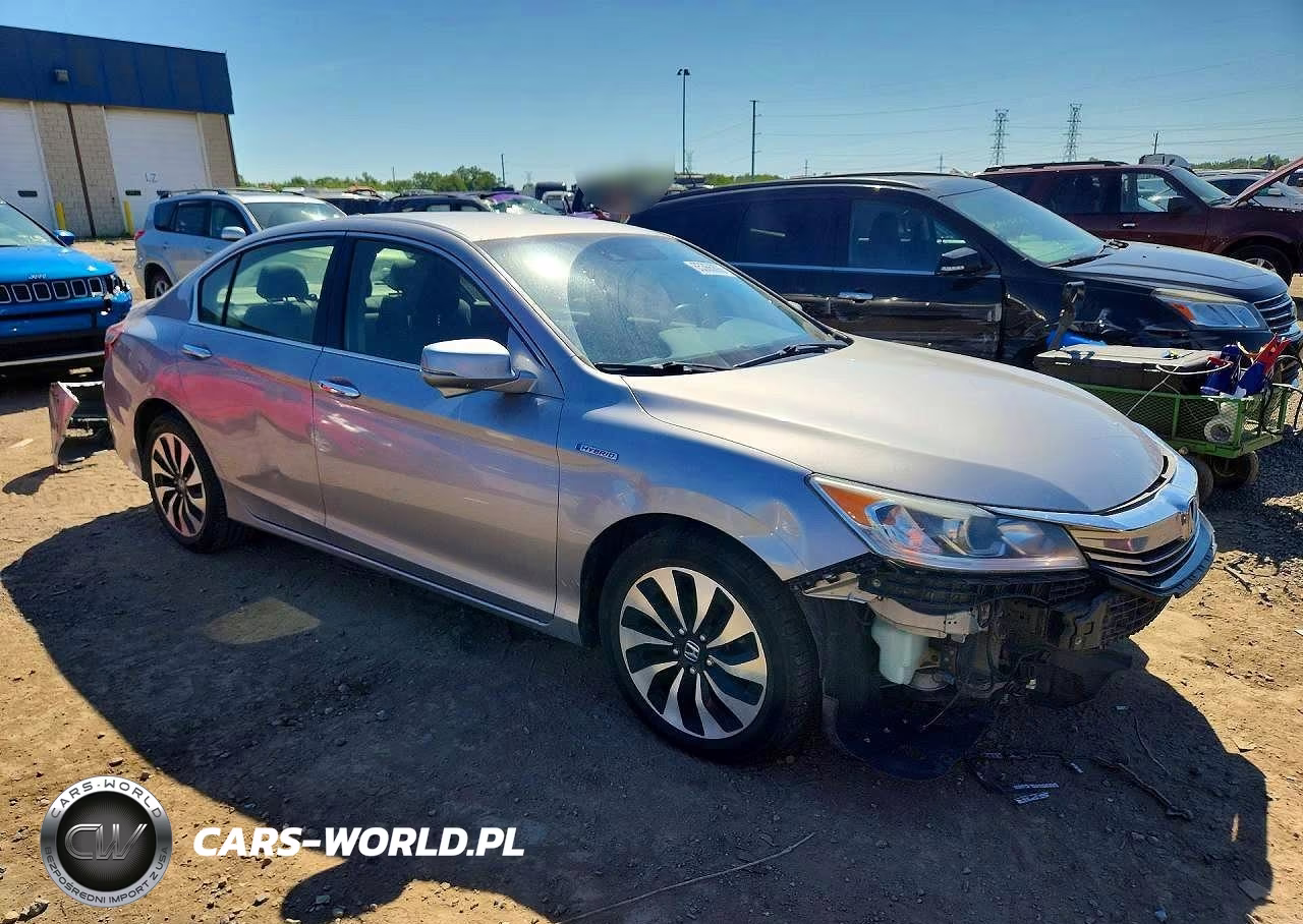 2017 Honda Accord Hybrid VIN:JHMCR6F39HC002510 - 4