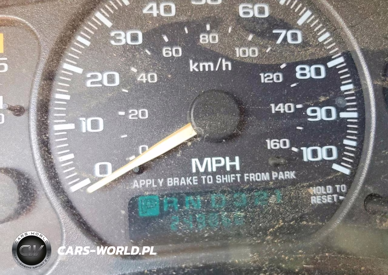 2002 GMC Sierra K2500 Heavy Duty VIN:1GTHK23102F145486 - 9