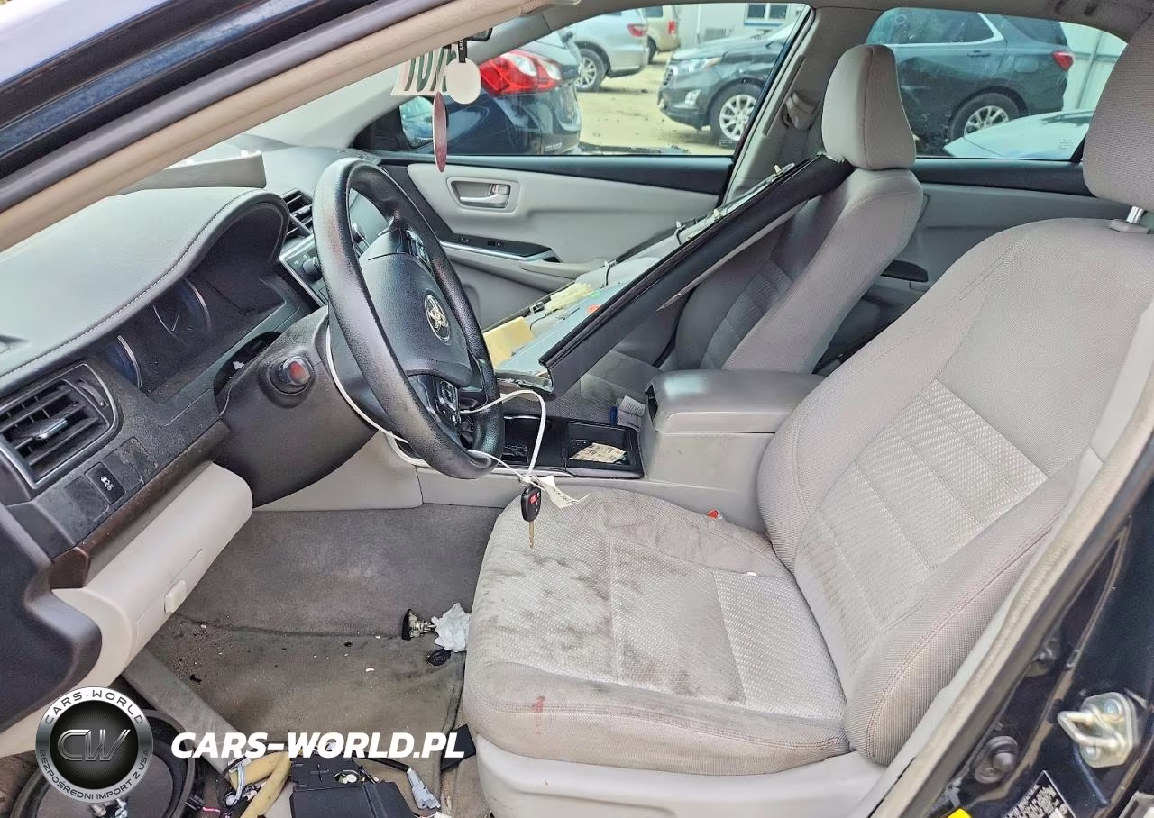 2017 Toyota Camry Le VIN:4T1BF1FKXHU799551 - 7