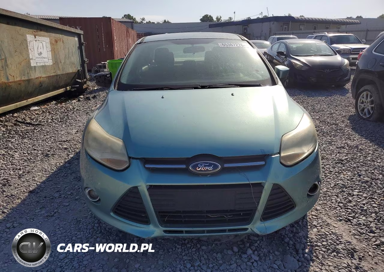 2012 Ford Focus Se VIN:1FAHP3F26CL122153 - 5