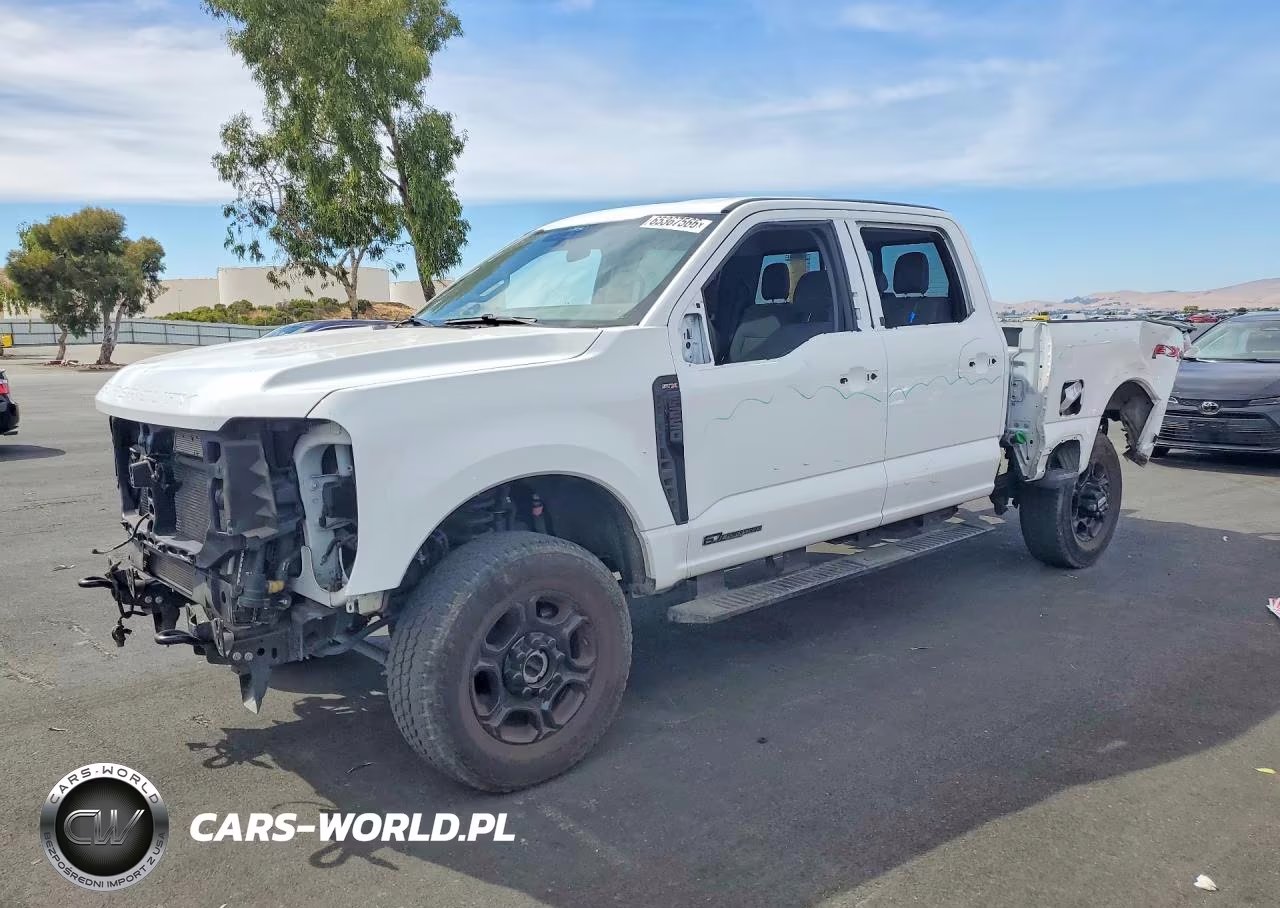 2025 Ford F250 Super Duty – zdjęcie 1 z 12